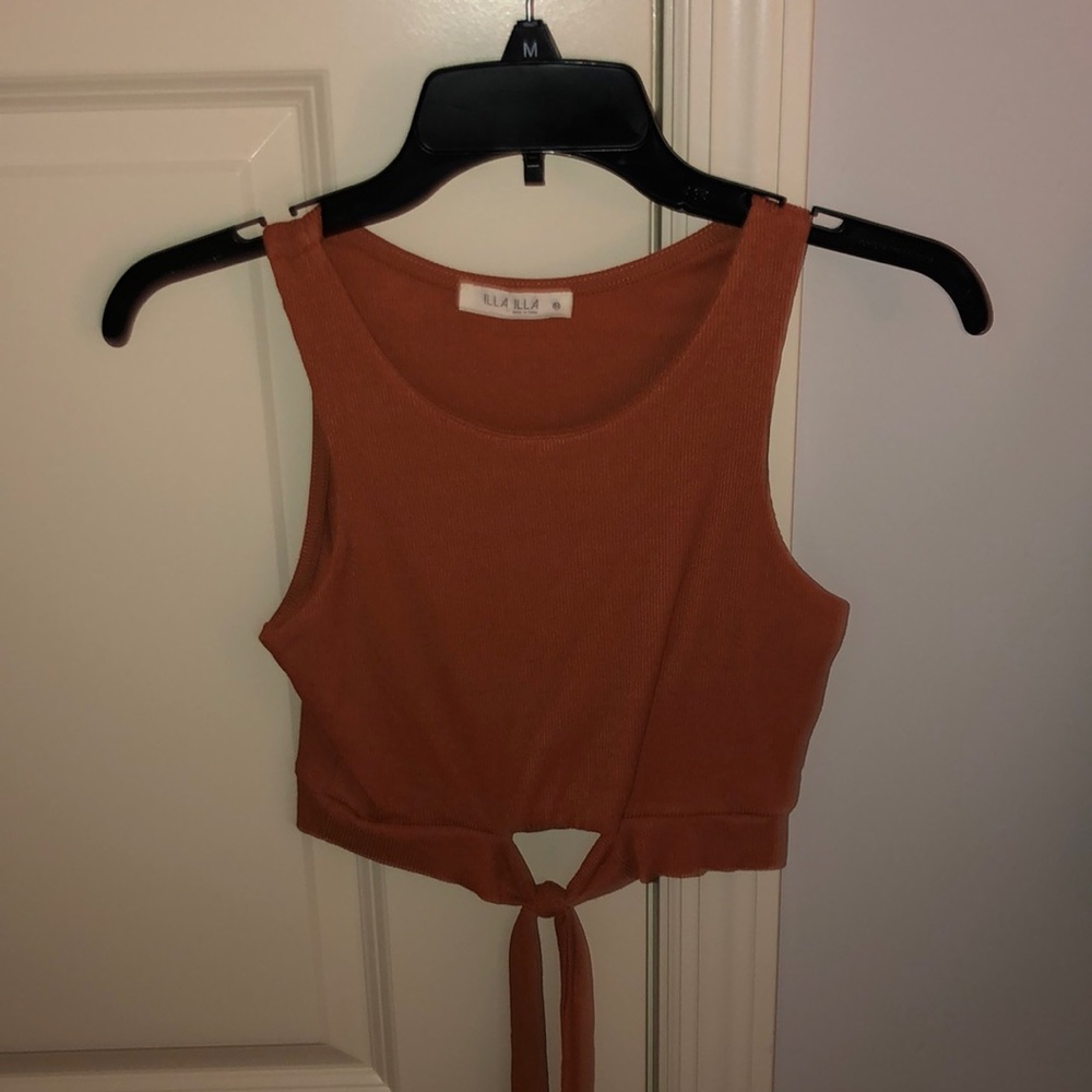 Cropped tank top with tie
